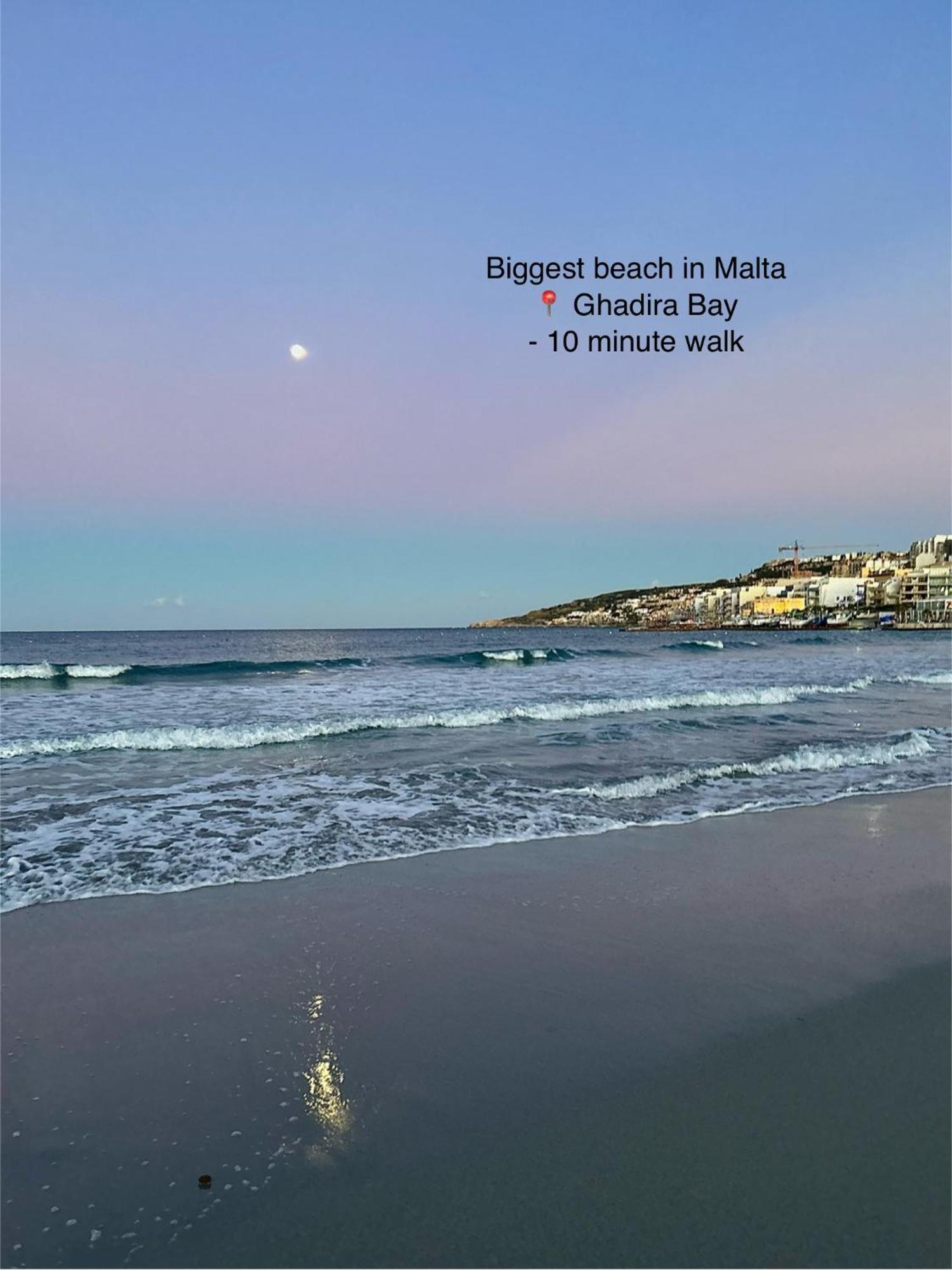Beach Front 3-Bedroom Holiday Home Mellieħa Esterno foto